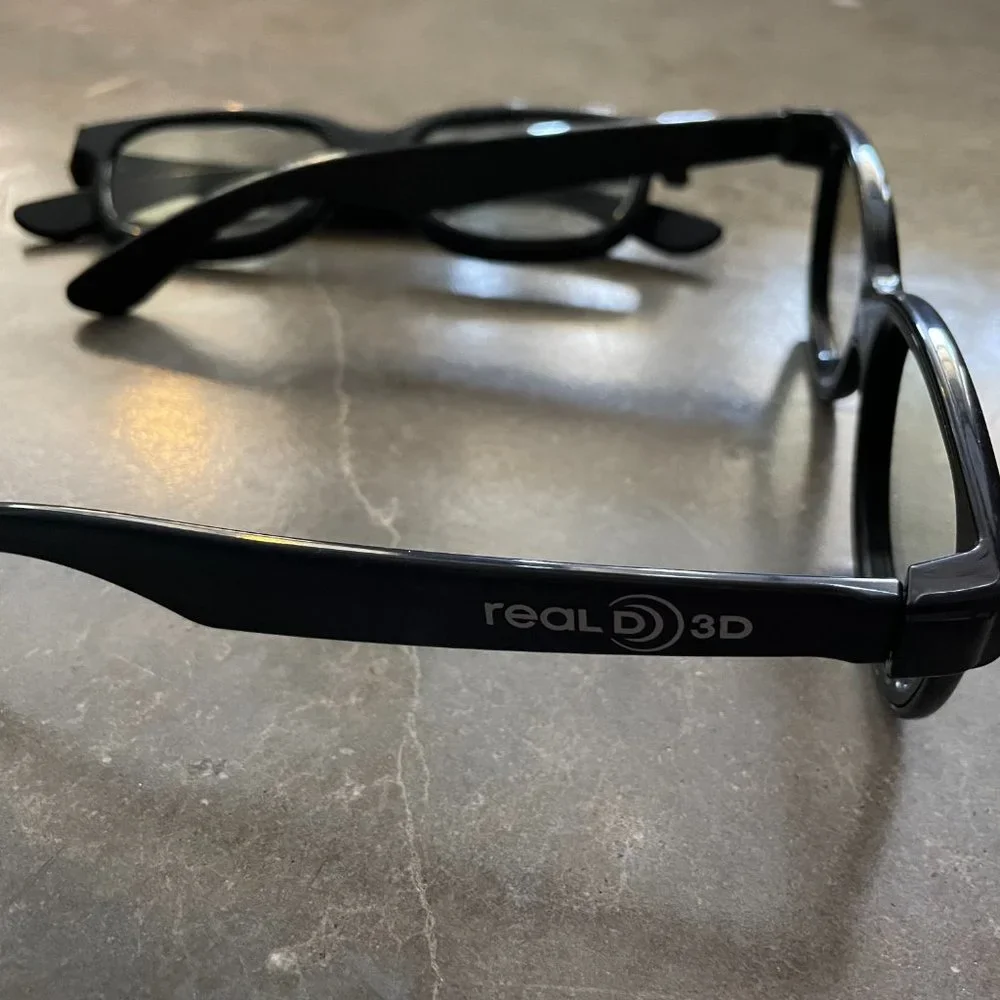 ⭐️ $10 - (BUNDLE OF 2) REAL D 3D POLARIZED 3D GLASSES